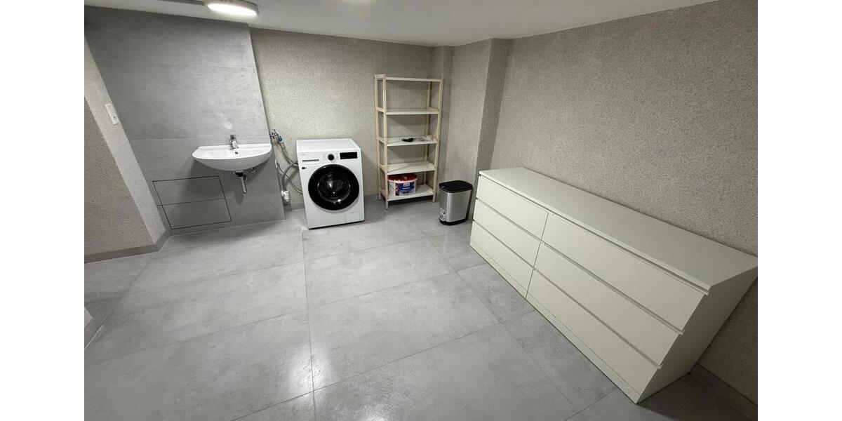 Doppelhaushälfte Essen Stadtbezirk VI - 4 Zimmer, 190 m&sup2;, 3.000&euro; | Angebot:26397480
