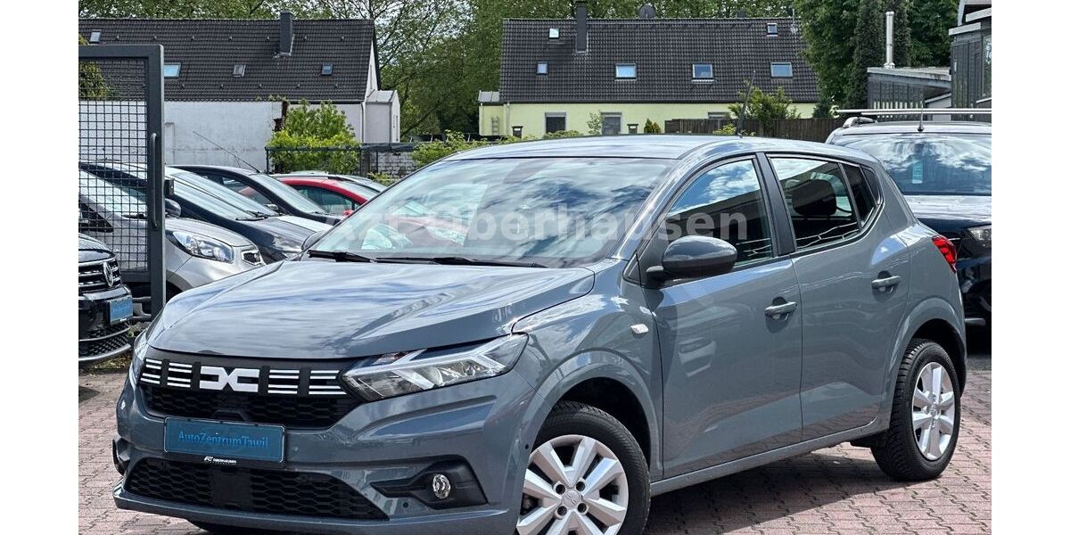 Dacia Sandero 15.000 km 14.990 &euro; Oberhausen 46049