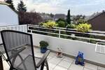 3-Zimmer Dachgeschosswohnung mit großem Balkon und PKW-Stellplatz in Duisburg-Bergheim 3 zimmer