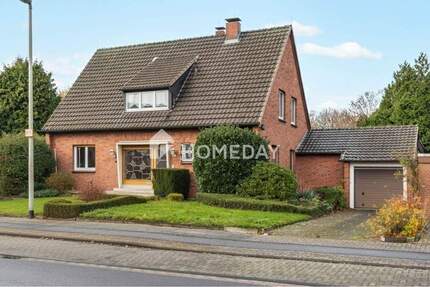 Haus Dinslaken Hiesfeld - 7 Zimmer, 220 m&sup2;, 499.000&euro; | Angebot:25357933
