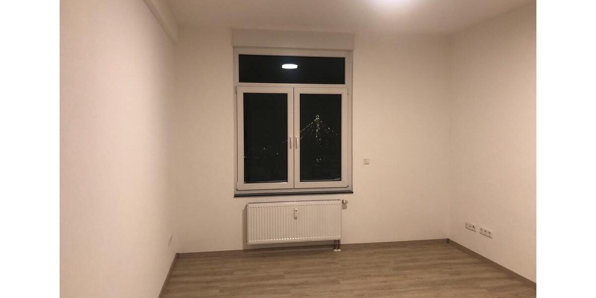Wohnung 2. OG mit französischem Balkon 4 zimmer