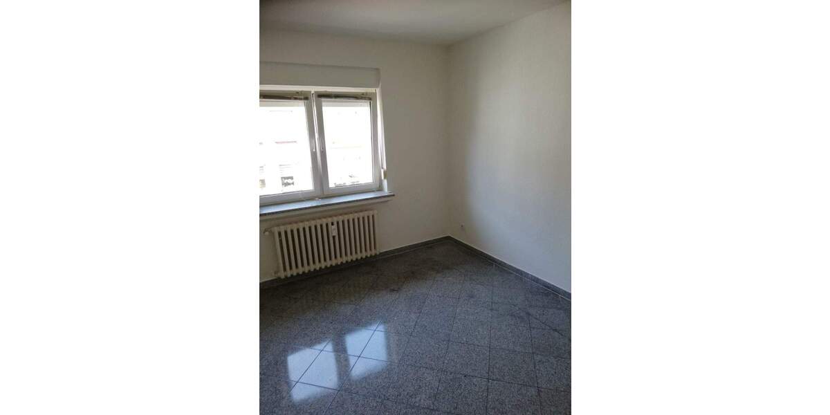 Etagenwohnung Gelsenkirchen Horst - 6 Zimmer, 120 m&sup2;, 810&euro; | Angebot:25094686