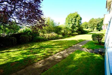 Schöne Gartengeschosswohnung 1 zimmer