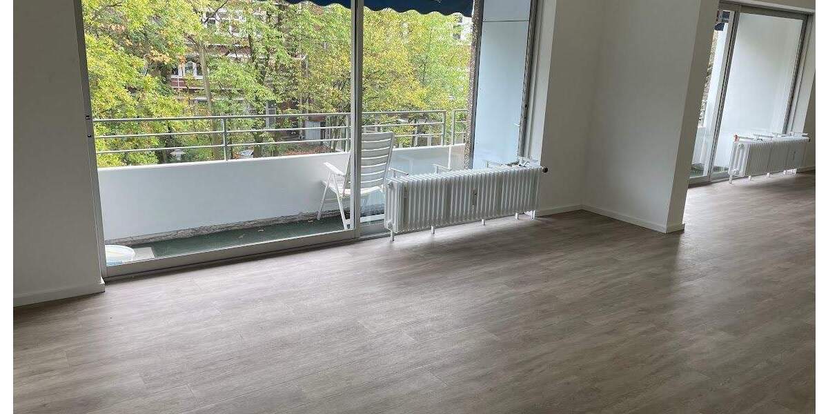 Wohnen am Duisburger Kaiserberg: großzügig aufgeteilte, vor 3 Jahren modernisierte 3- Zimmer-Wohnung (zwei Balkone). 3 zimmer