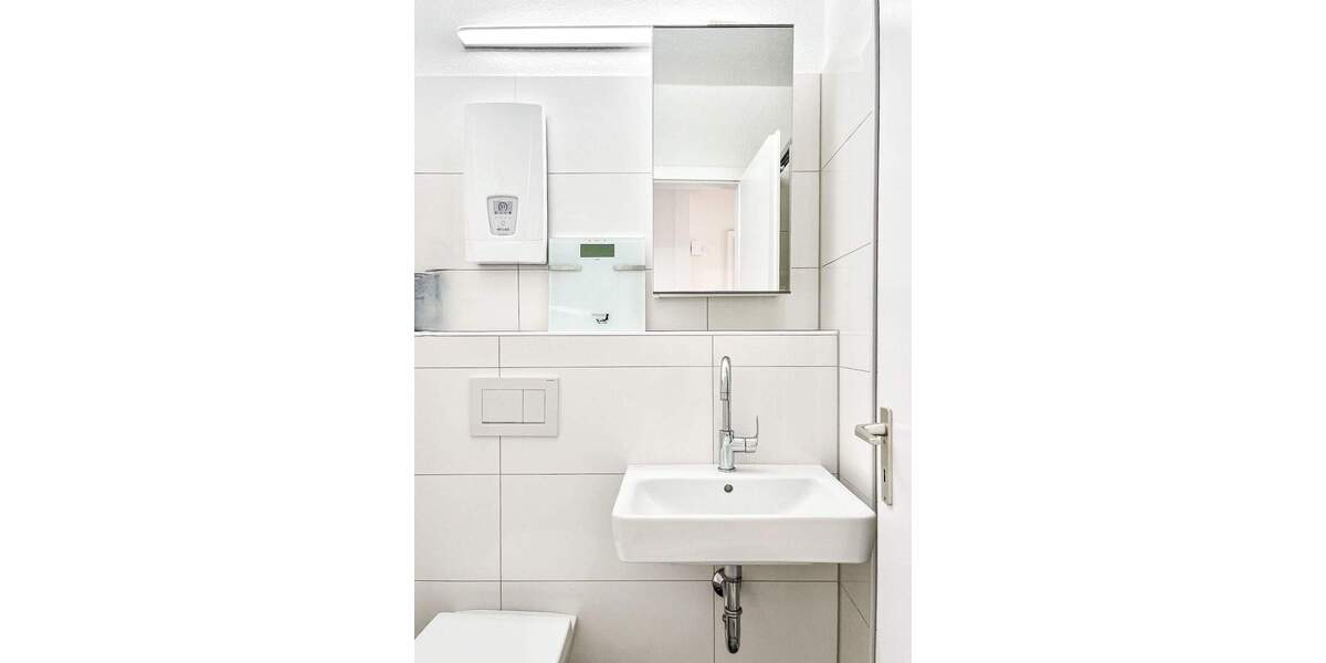 Möbliertes und modernes 2-Zimmer-Apartment in der Altstadt - Warmmiete inklusive Strom & Internet 2 zimmer