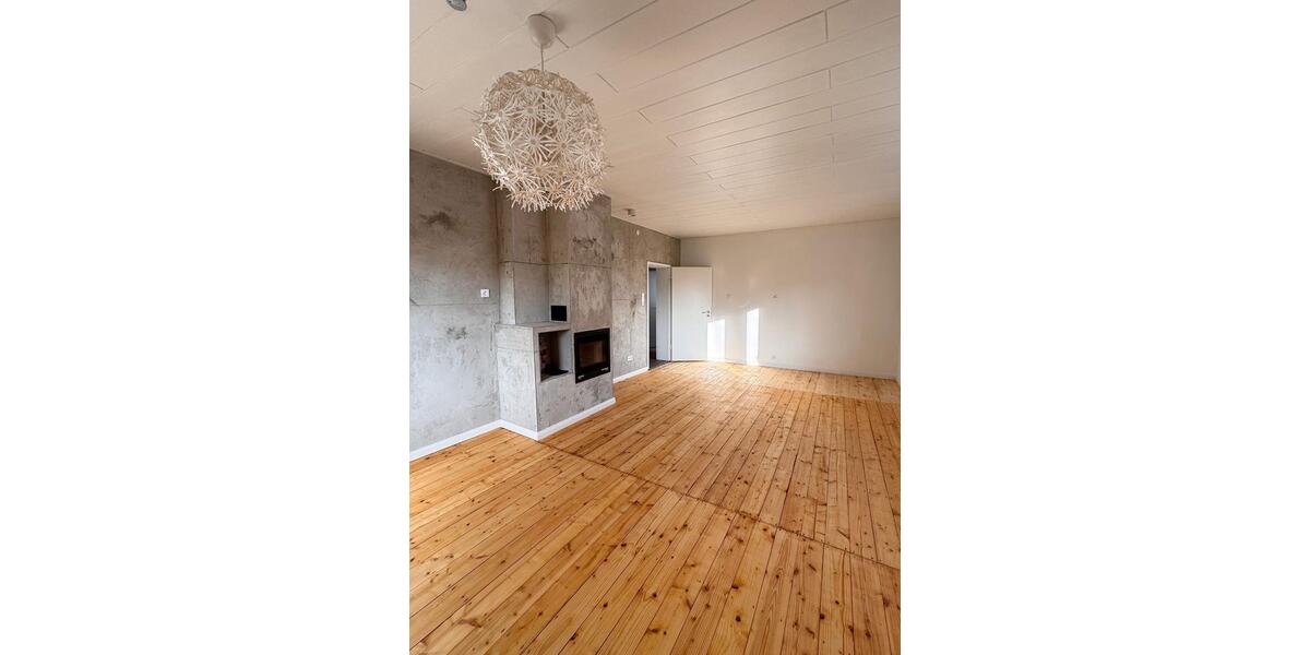 Wohnung mit Garten, Einbauküche und Kaminofen 3 zimmer