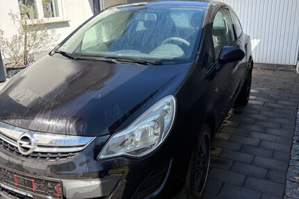 Opel Corsa 148.000 km 3.000 &euro; Bottrop 46242