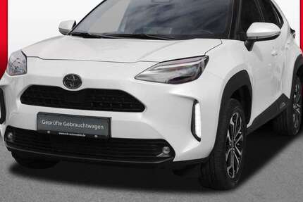 Toyota Yaris Cross 14.507 km 26.689 € Marl 45772