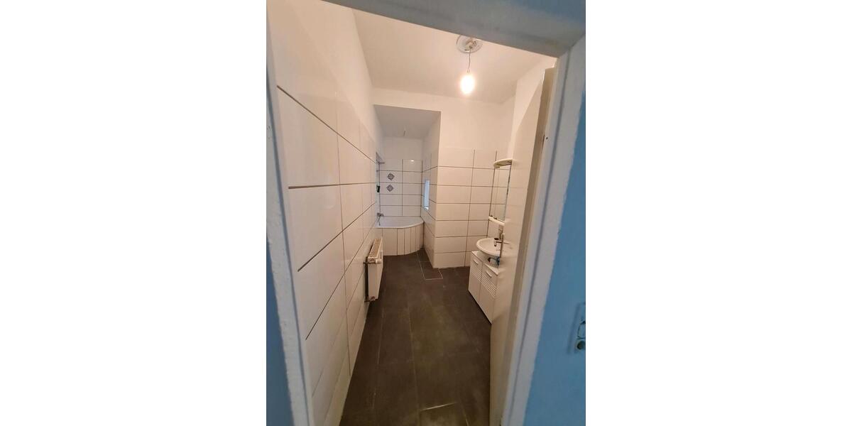 Etagenwohnung Herne Sodingen - 1 Zimmer, 102 m&sup2;, 800&euro; | Angebot:24497126