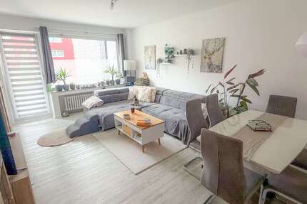Wohnung Mülheim an der Ruhr - 3 Zimmer, 82 m&sup2;, 600&euro; | Angebot:26898458