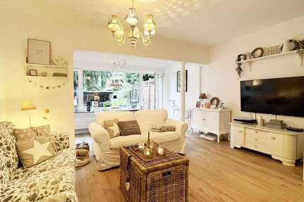 Haus zum Kaufen in Duisburg 269.000 € 100 m² 5 zimmer