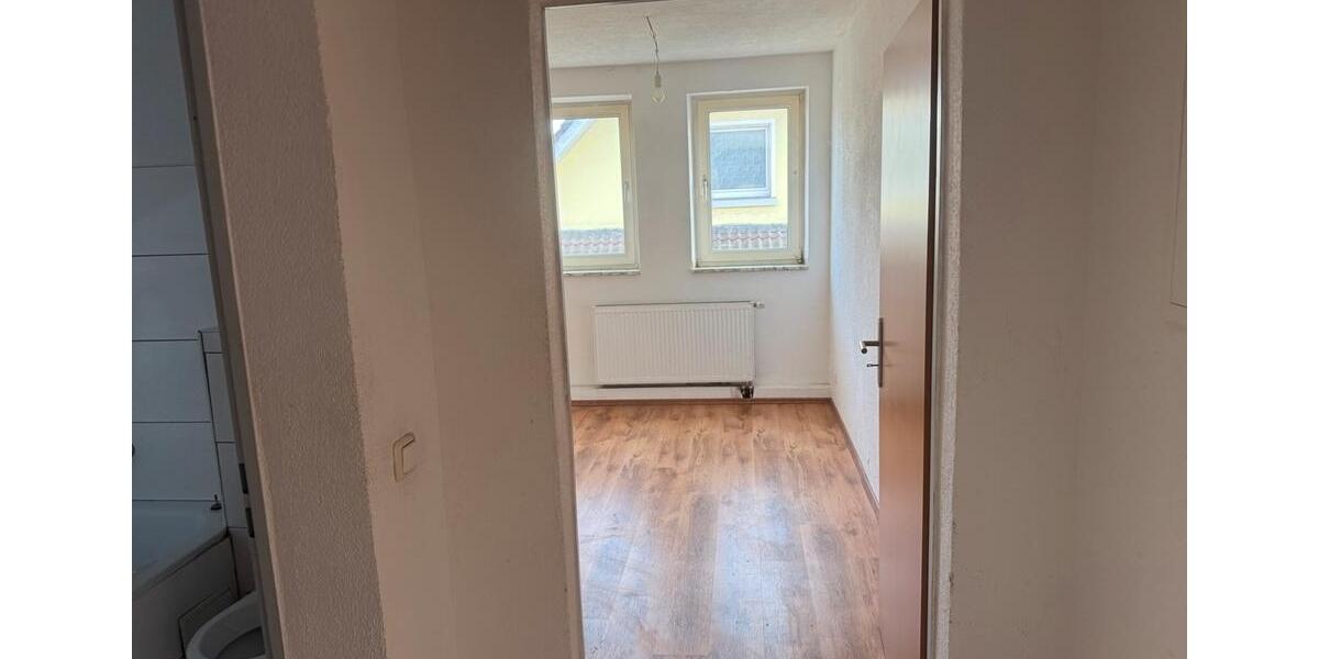 Erdgeschoßwohnung Duisburg Duisburg-Mitte - 2 Zimmer, 50 m&sup2;, 700&euro; | Angebot:26384686