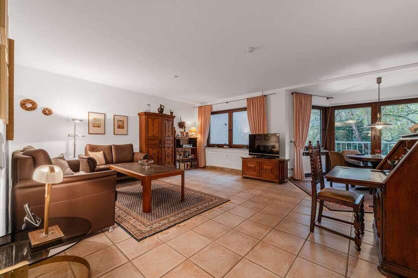 Wohnung zum Kaufen in Essen Huttrop 229.000 € 83.5 m² 3 zimmer