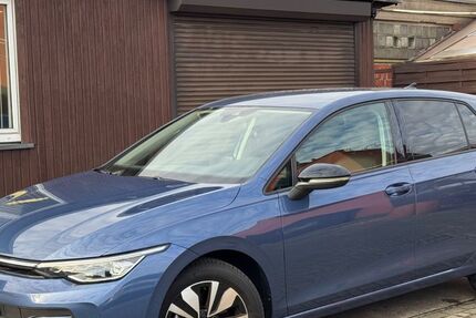VW Golf 20.000 km 21.950 &euro; Duisburg 47179