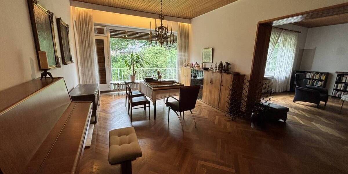 Mehrfamilienhaus, Wohnhaus Krefeld Cracau - 7 Zimmer, 199 m&sup2;, 590.000&euro; | Angebot:23964215