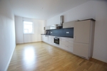 Moderne und großzügige 5 Zimmer-Wohnung über zwei Etagen mit separatem Eingang und Einbauküche - Maisonettenwohnung Düsseldorf Heerdt | Angebot:26971454