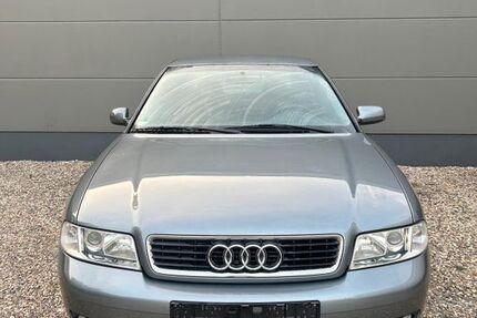 Audi A4 117.500 km 2.799 € Duisburg 47239