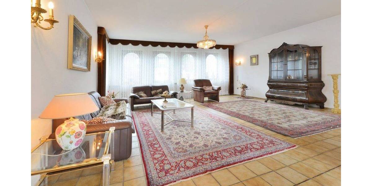 Einfamilienhaus Moers Hülsdonk - 5 Zimmer, 185 m&sup2;, 695.000&euro; | Angebot:26415383