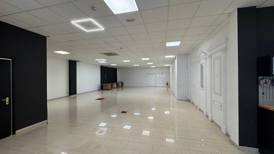 Gewerbehalle in Kamp-Lintfot zur vermieten zimmer