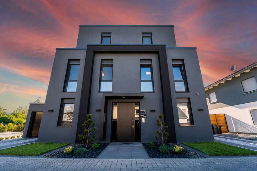 Haus zum Kaufen in Dinslaken 1.790.000 € 235 m²