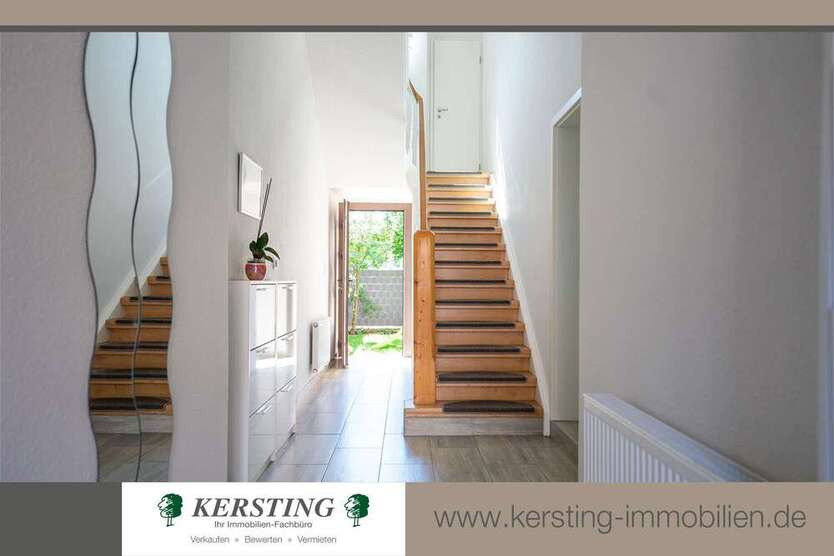 Haus zum Kaufen in Krefeld 495.000 € 218 m²