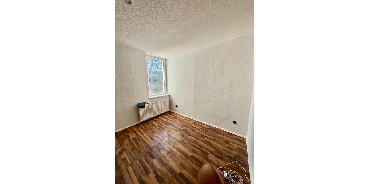 Erdgeschoßwohnung Gelsenkirchen Gelsenkirchen-Mitte - 4 Zimmer, 98 m&sup2;, 750&euro; | Angebot:25433180