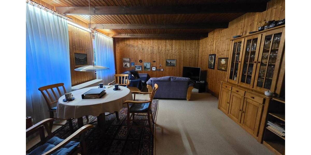 Geräumiges Familienhaus in Krefeld DießemLehmheide mit sonniger Terrasse 7 zimmer