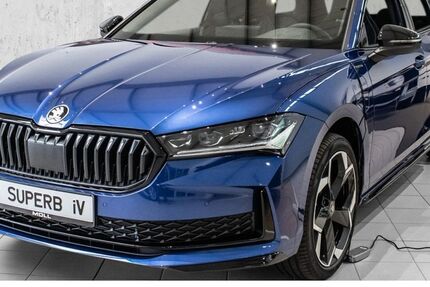 Skoda Superb 10.000 km 41.480 &euro; Düsseldorf 40474