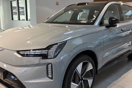 Volvo EX90 3.900 km 86.880 &euro; Recklinghausen 45659