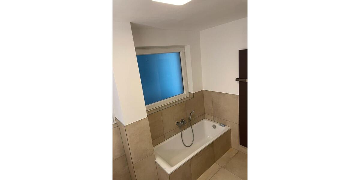 Etagenwohnung Velbert Pöthen - 3.5 Zimmer, 96 m&sup2;, 365.000&euro; | Angebot:24538824