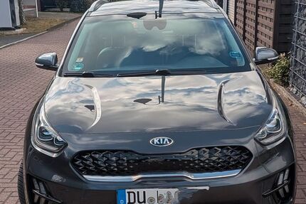 Kia Niro 93.000 km 17.900 &euro; Duisburg 47259