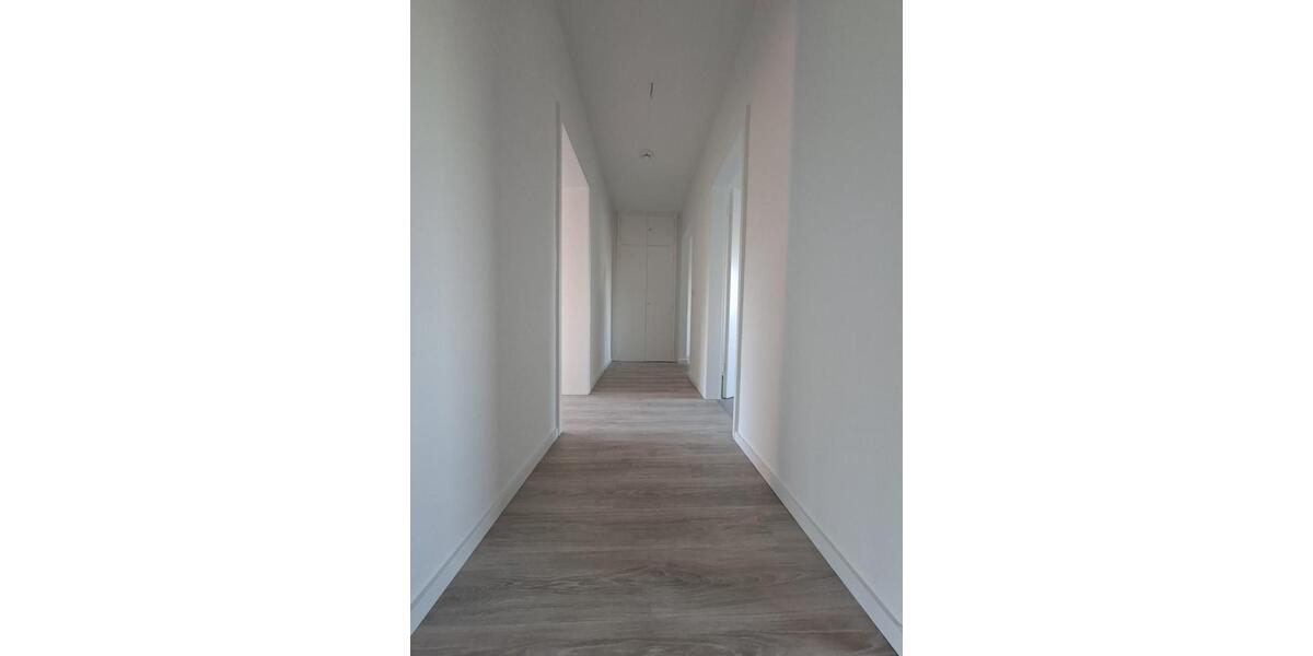 Etagenwohnung Duisburg Mittelmeiderich - 3 Zimmer, 78 m&sup2;, 790&euro; | Angebot:26381273