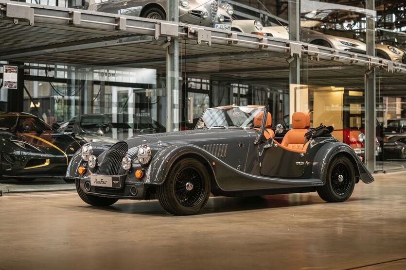 Morgan Plus 4 4.800 km 89.900 € Düsseldorf 40591