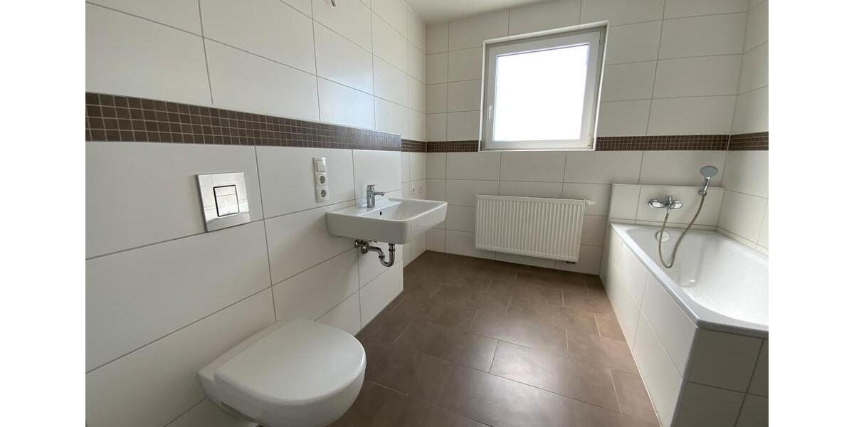 Dachgeschoßwohnung Meerbusch - 3 Zimmer, 99 m&sup2;, 1.415&euro; | Angebot:26235355