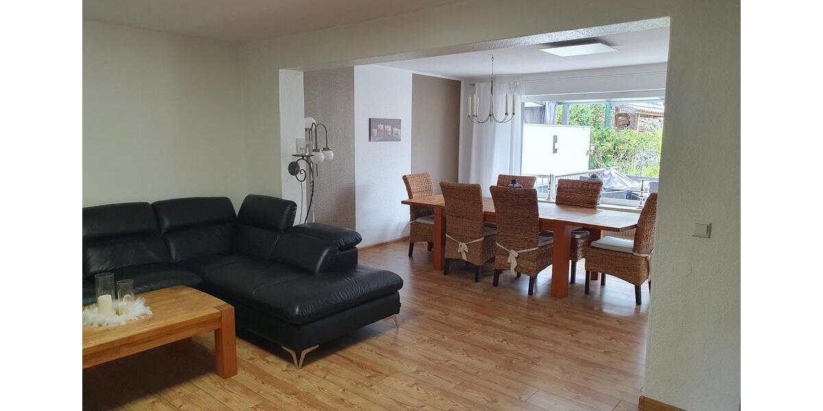 Reihenhaus Essen Stadtbezirk VII - 5 Zimmer, 91 m&sup2;, 380.000&euro; | Angebot:24978031