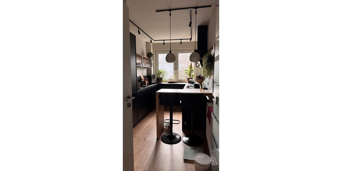Etagenwohnung Duisburg Duisburg-Mitte - 2 Zimmer, 52 m&sup2;, 820&euro; | Angebot:26393502