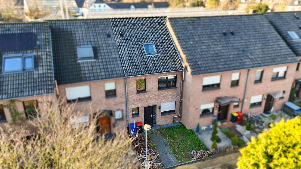 Einfamilienhaus Krefeld Benrad - 6.5 Zimmer, 136 m&sup2;, 445.900&euro; | Angebot:23727089