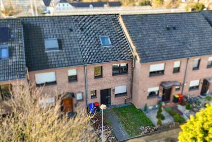 Haus zum Kaufen in Krefeld 445.900 € 136 m² 6.5 zimmer