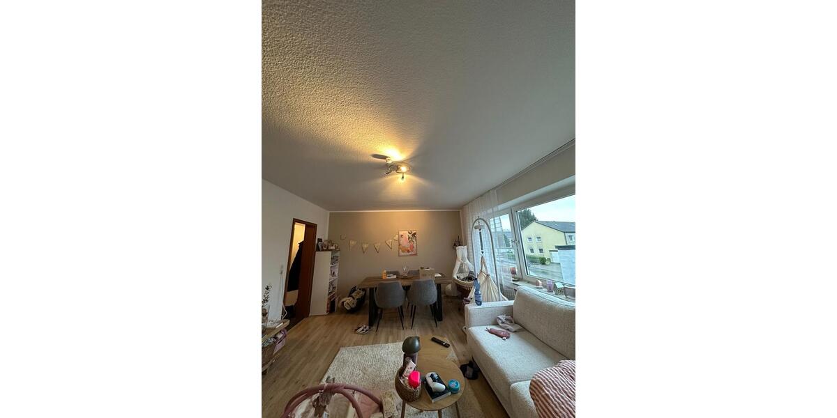 Etagenwohnung Moers - 3 Zimmer, 70 m&sup2;, 800&euro; | Angebot:25591813