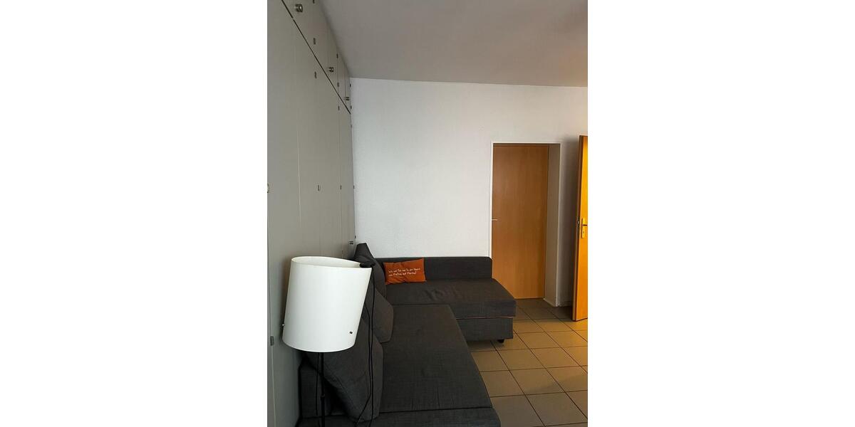 Etagenwohnung Bochum Wiemelhausen - 2 Zimmer, 80 m&sup2;, 550&euro; | Angebot:25216057
