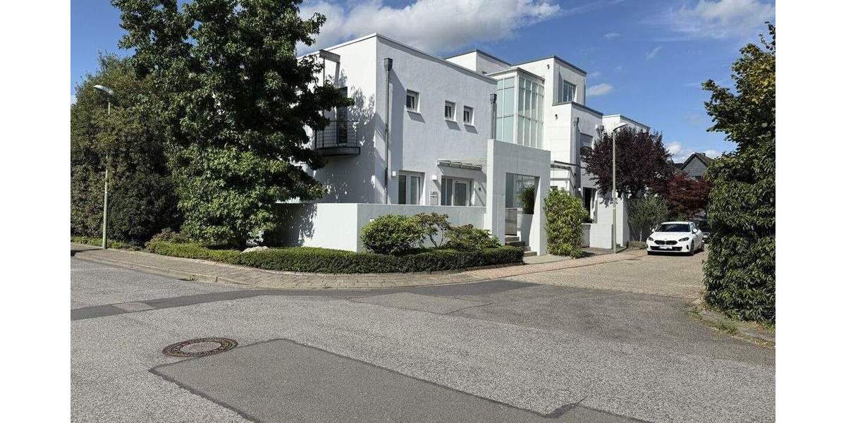 In Top-Wohnlage von Meerbusch-Lank! Lichtdurchflutetes Architektenhaus im Bauhausstil 5 zimmer