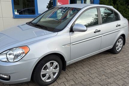 Hyundai Accent 91.085 km 3.199 &euro; Bochum 44894