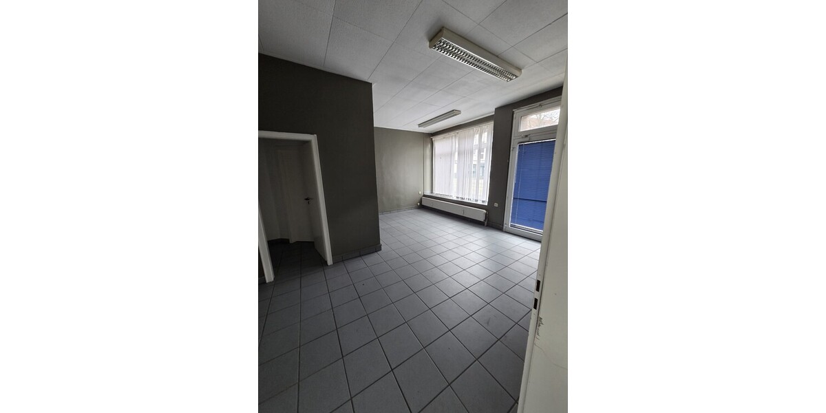 Zentral gelegenes Ladenlokal in Herne – beste Sichtlage an der Hauptstraße - Gewerbeobjekt Herne Eickel | Angebot:25131590