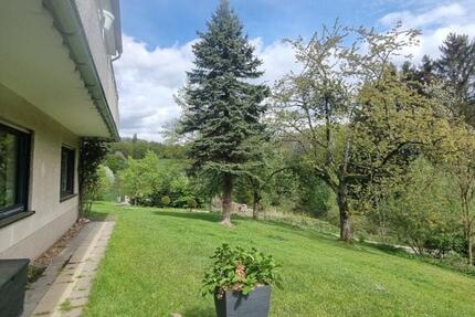 Wohnung Velbert Langenberg - 3 Zimmer, 110 m&sup2;, 750&euro; | Angebot:25478922