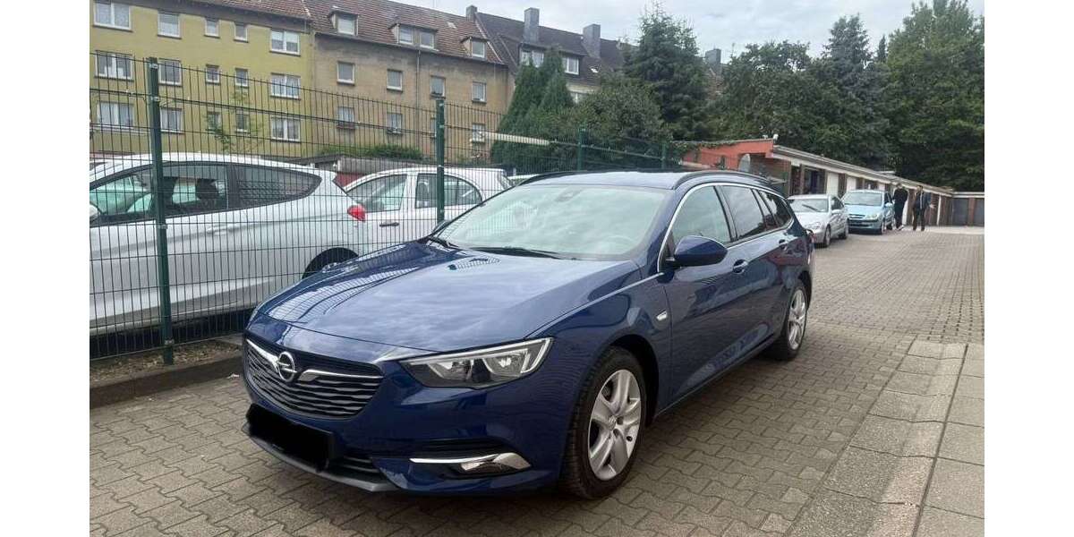 Opel Insignia 125.000 km 9.900 &euro; Essen 45143