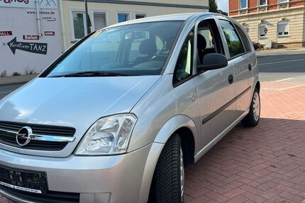 Opel Meriva 118.000 km 3.690 € Recklinghausen 45657