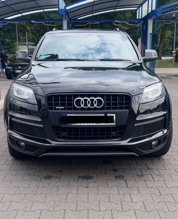 Q7