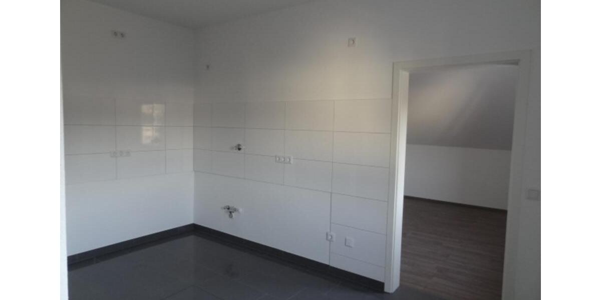 Dachgeschoßwohnung Gelsenkirchen Erle - 2.5 Zimmer, 50 m&sup2;, 400&euro; | Angebot:25272374