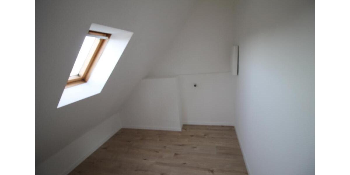 5-Zimmer-WG, Sevinghauser Weg 10, 45279 Essen zu sofort zu vermieten. 5 zimmer