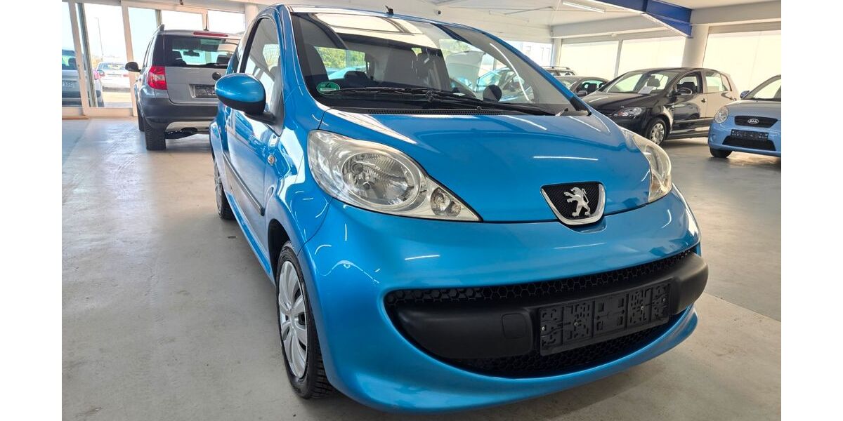 Peugeot 107 129.539 km 2.799 &euro; Rheinberg 47495